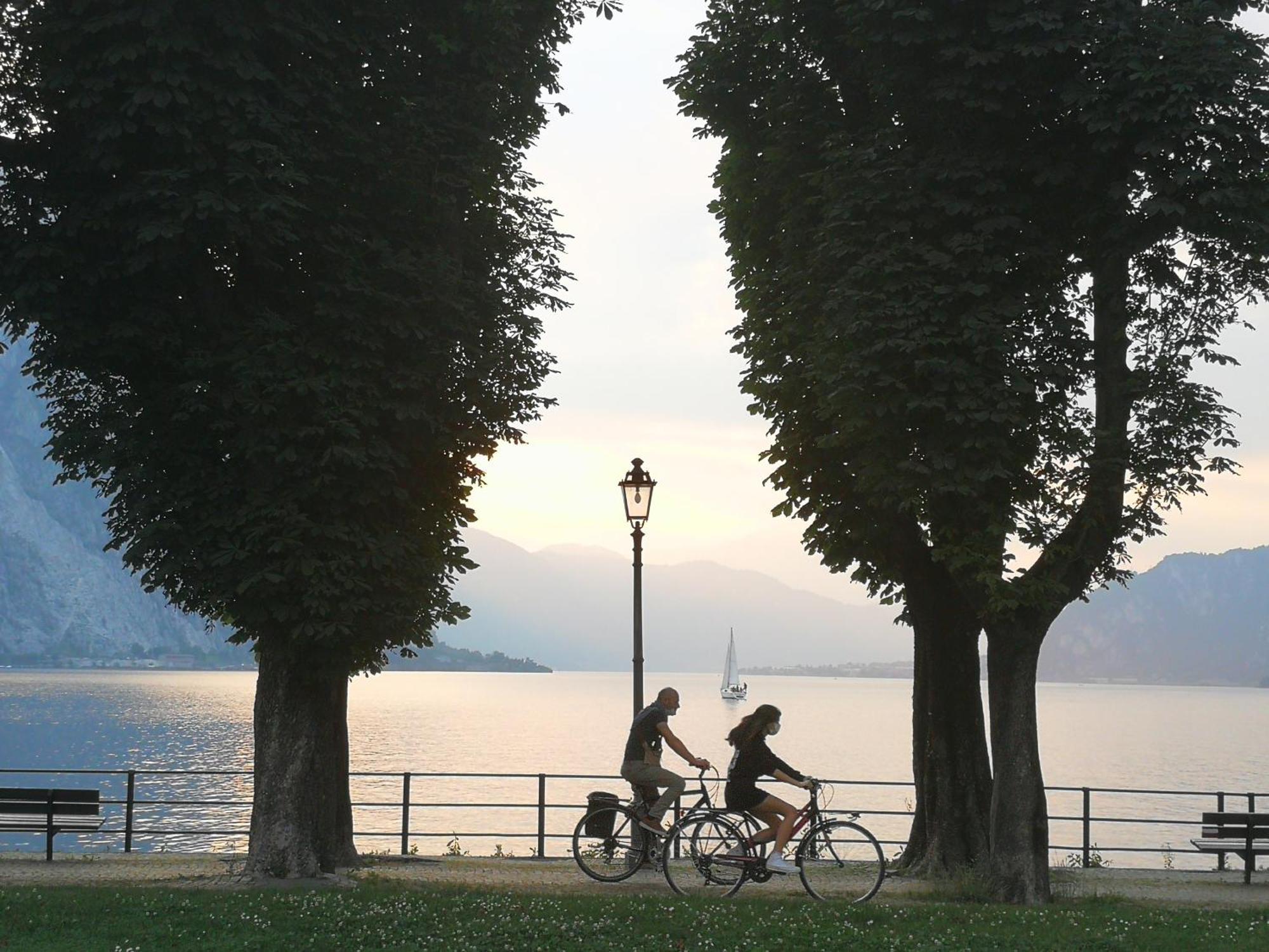 莱科Big Romantic Lake View & Terrace公寓 外观 照片